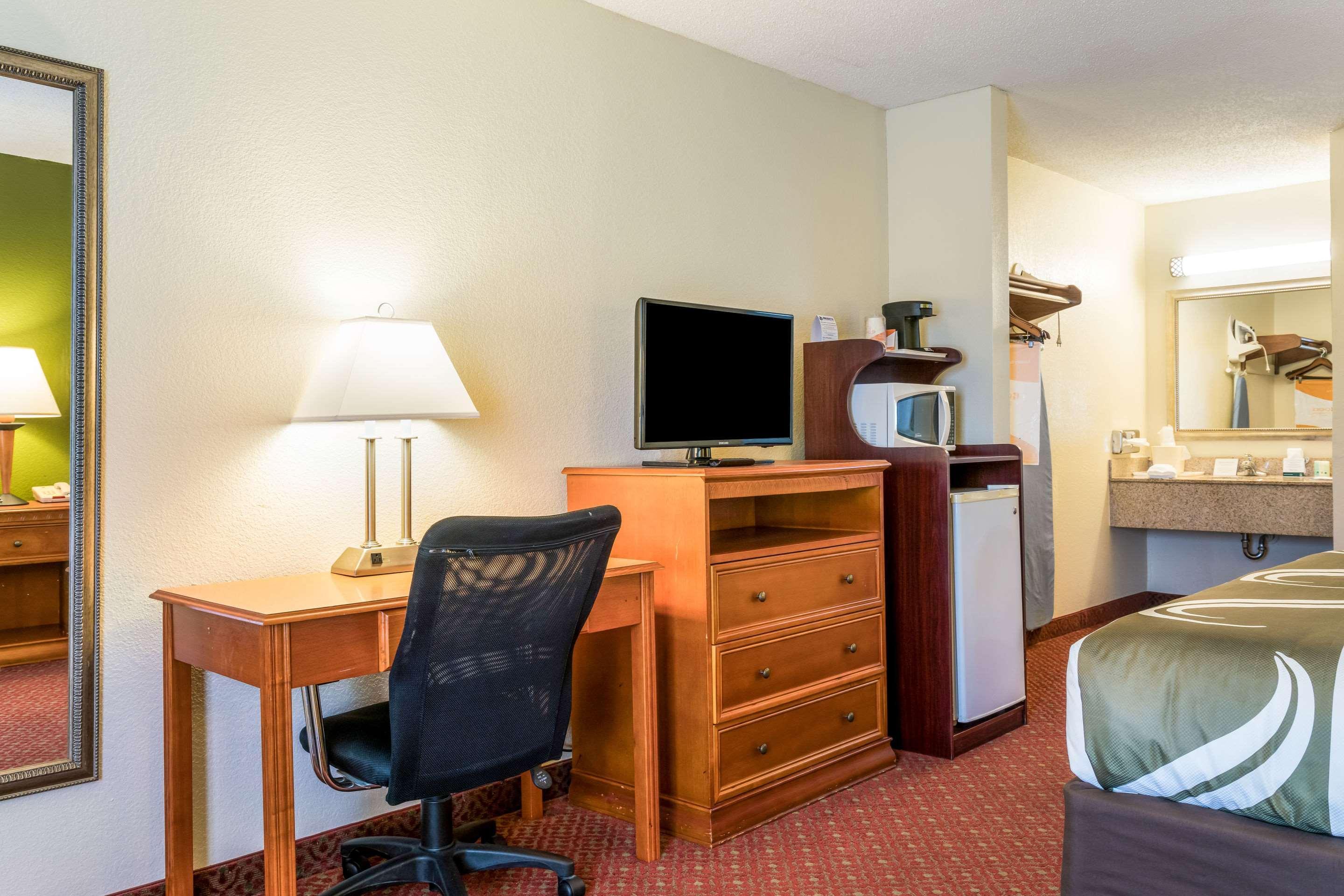 Quality Inn North Battleboro Dış mekan fotoğraf