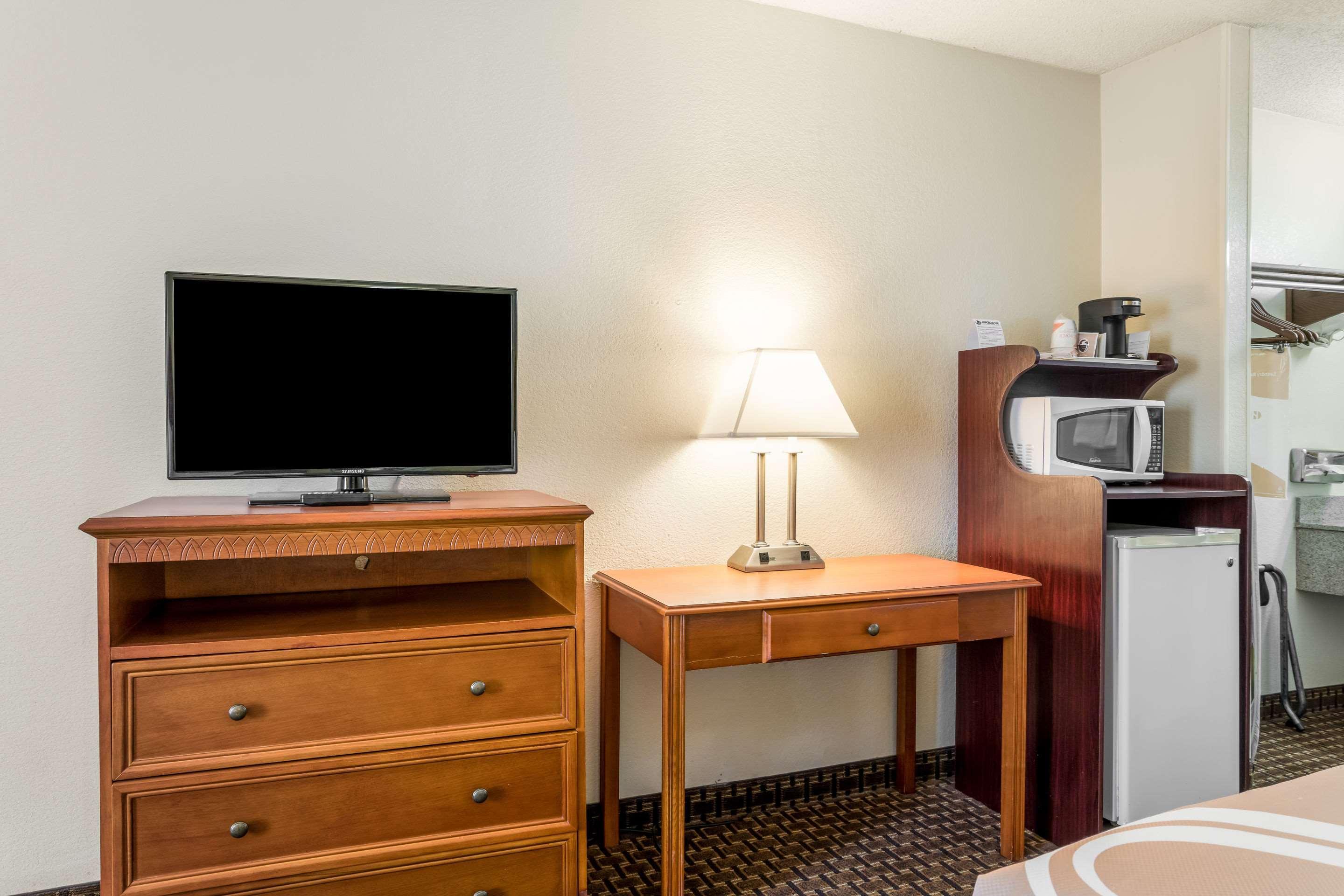 Quality Inn North Battleboro Dış mekan fotoğraf