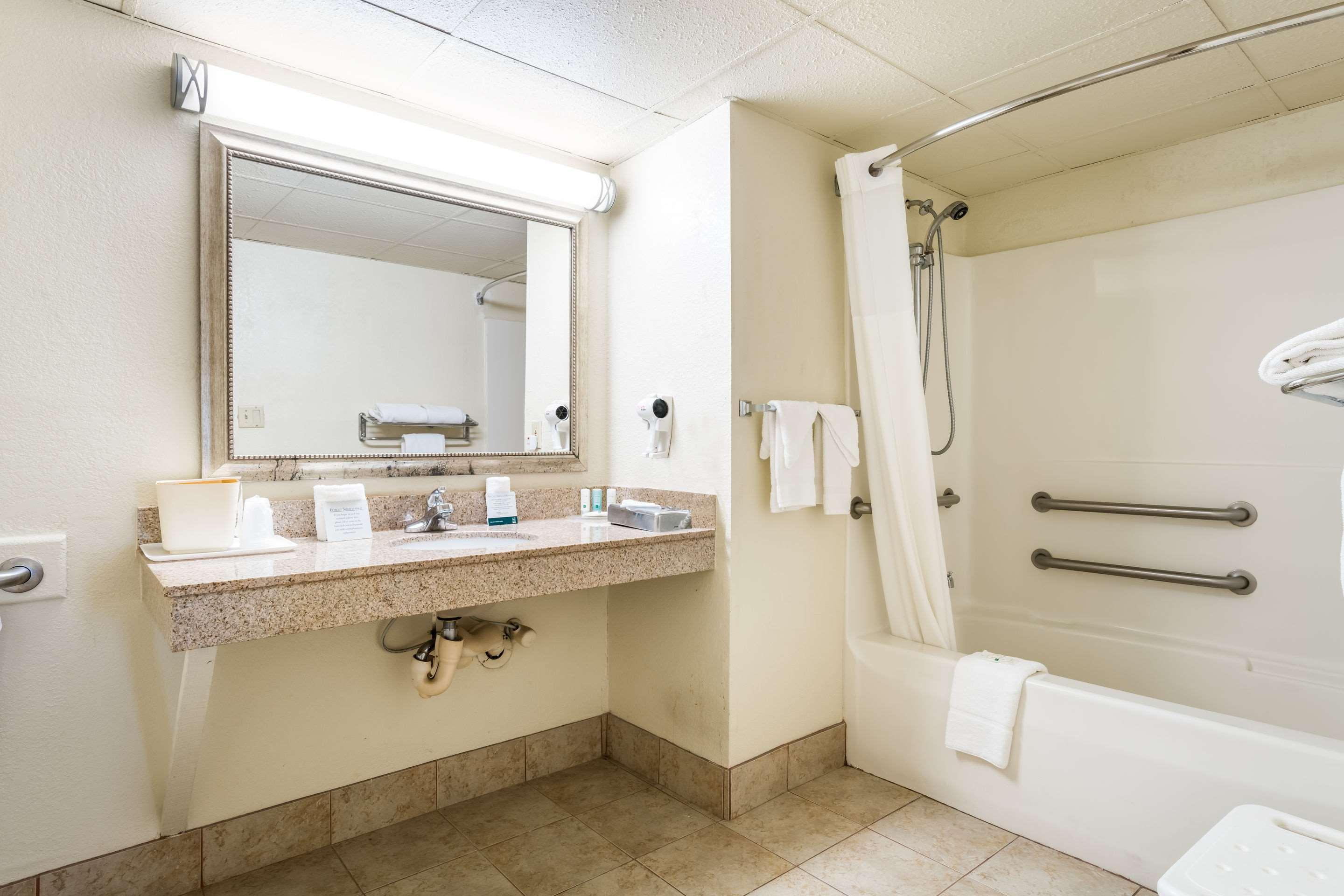 Quality Inn North Battleboro Dış mekan fotoğraf
