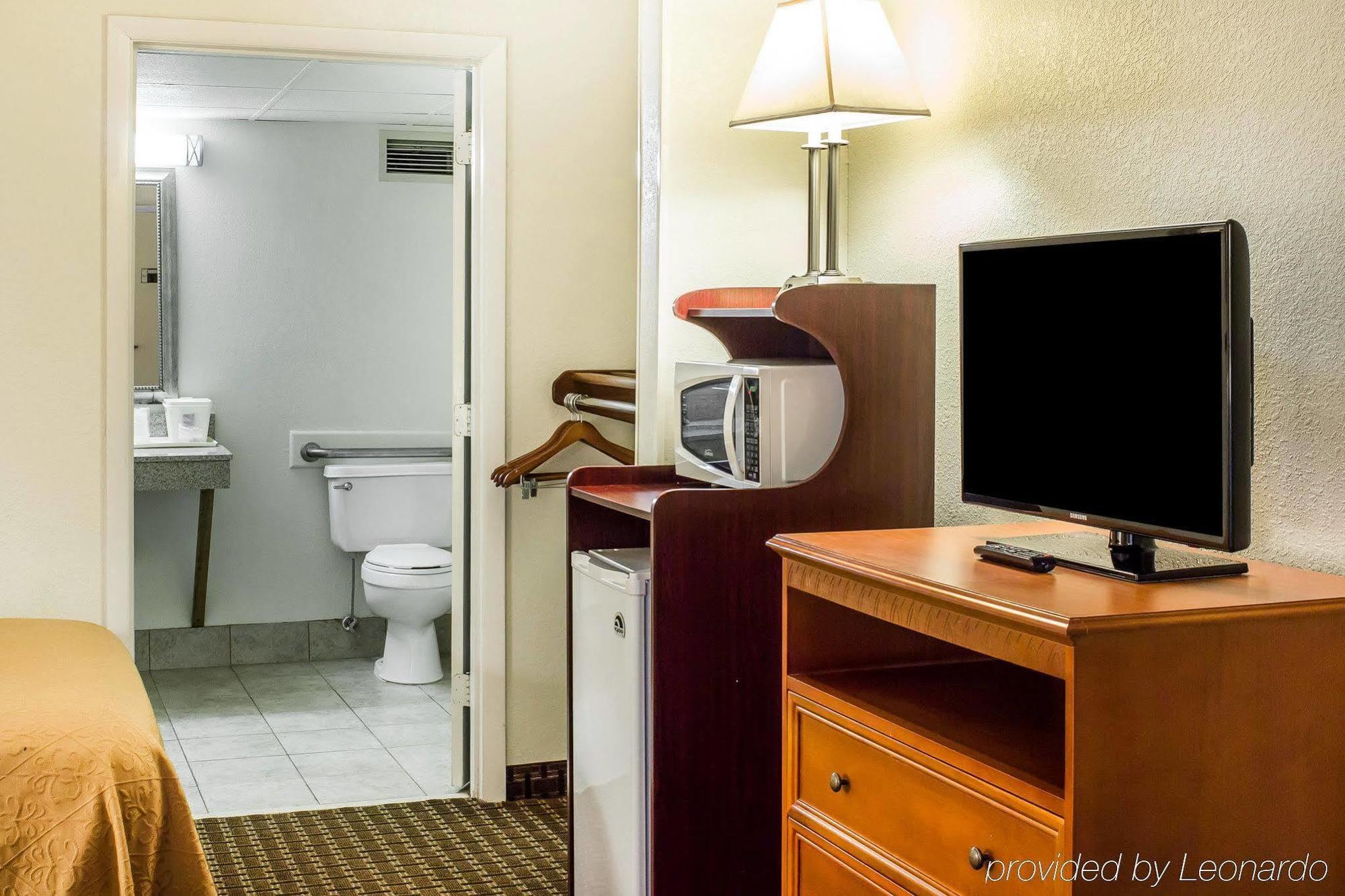 Quality Inn North Battleboro Dış mekan fotoğraf