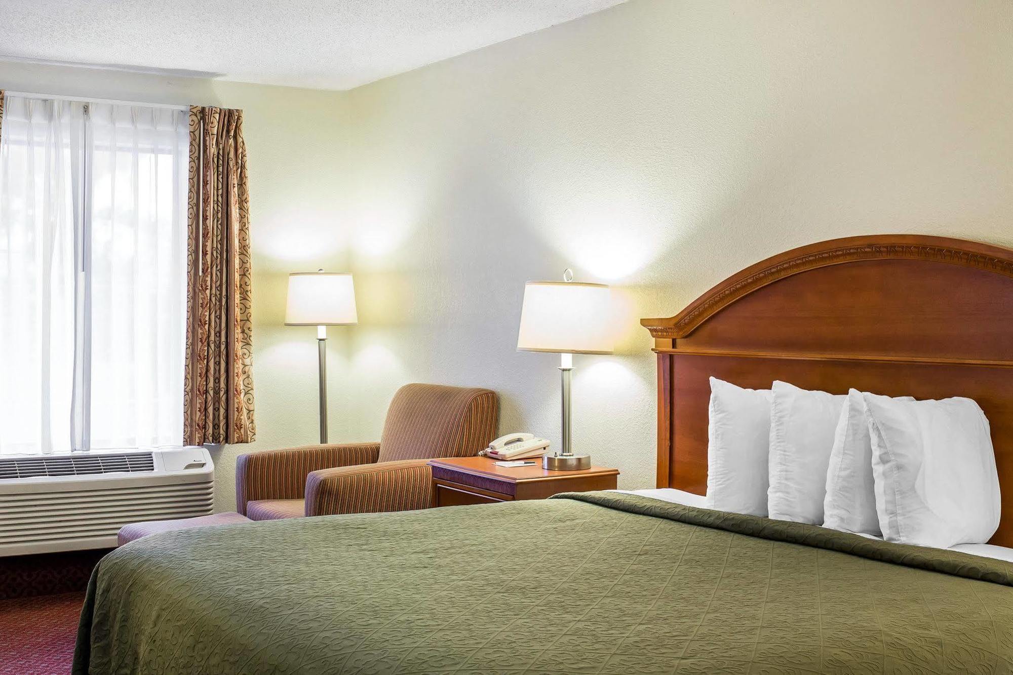 Quality Inn North Battleboro Dış mekan fotoğraf
